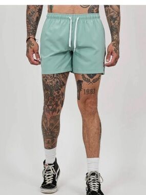 COVE USA Gym Shorts Men 34 Green Volley Beach Surf Running Pockets Unlined 4”